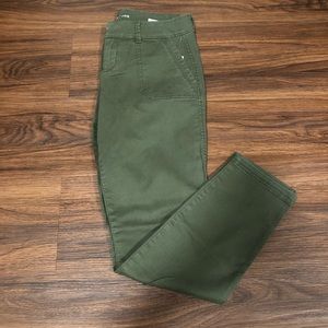 Old Navy Pixie Pants NWT
